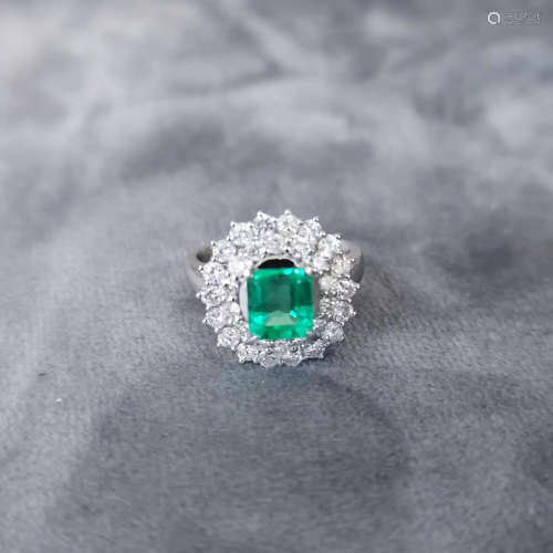 经典复古  哥伦比亚祖母绿镶嵌钻石戒指
