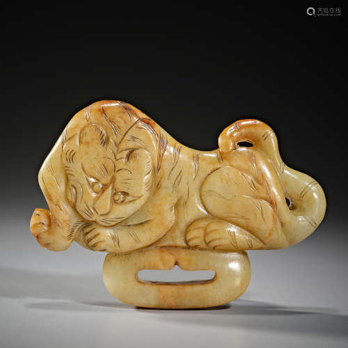 Chinese Yuan Dynasty Hetian jade tiger
