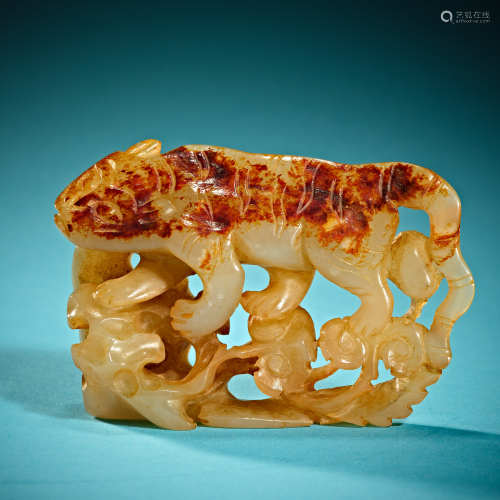 Chinese Yuan Dynasty Hetian jade tiger brand