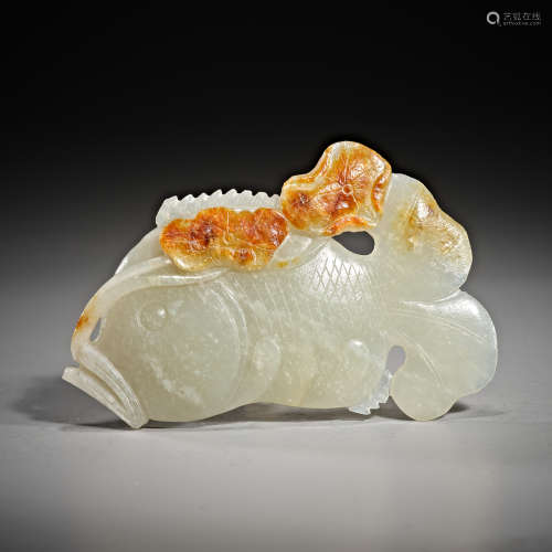 Hetian jade fish in Ming Dynasty of China