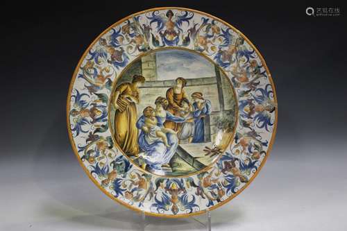 An Italian maiolica circular charger, late 19th/20th century...