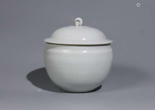 MONOCHROME PALE CELADON GLAZED LIDDED JAR