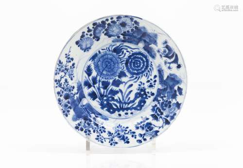 A 'chrysanthemum' plate