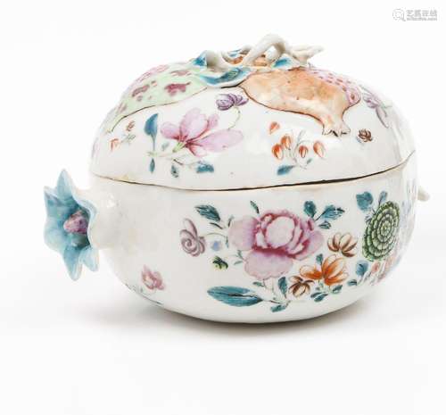 A small tureen