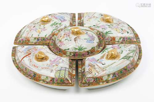 A set of five supper dishes and covers