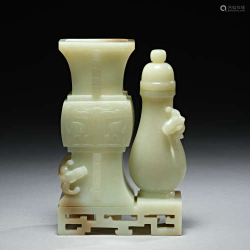 A  jade 'chilong' double vase group ,Qing dynasty