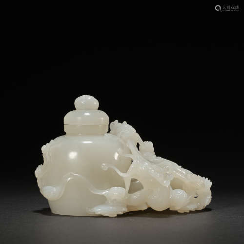 A 'Chilong' little jade vase,Qing dynasty
