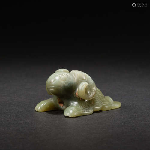 A jade beast carving,Warring States