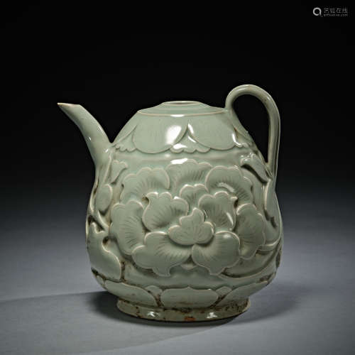 A Yaozhou celadon pot ,Song dynasty