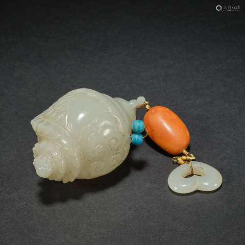 A white jade conch with amber and turquoise beads waist pend...