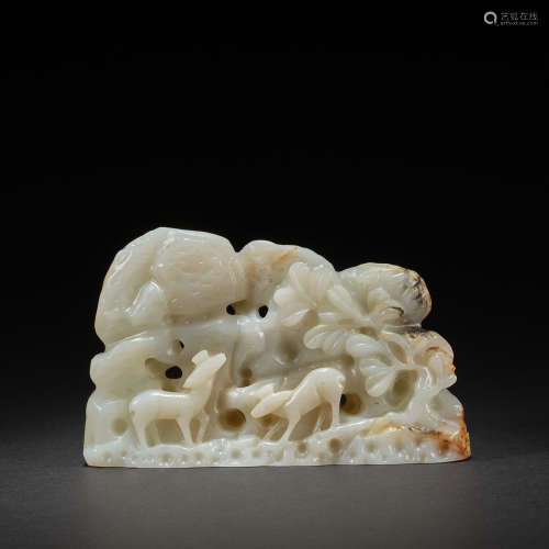 A white jade 'deers in the forest' mountain, Liao dynasty