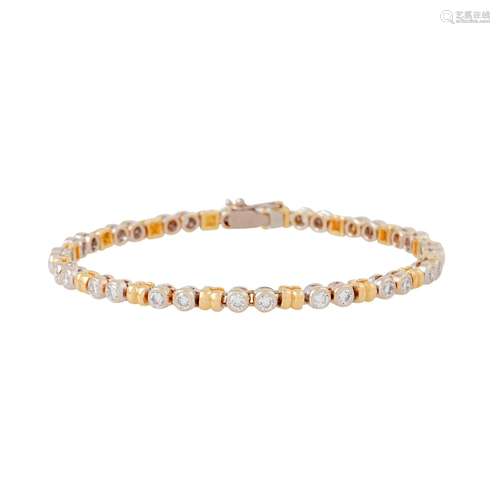 Armband mit 32 Brillanten von zus. ca. 2 ct,