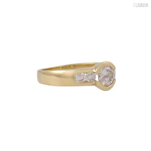 Ring mittig mit Brillant ca. 0,6ct,