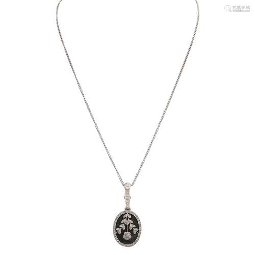 Collier mit Anhänger, 1 Altschliffdiamant ca. 0,15 ct