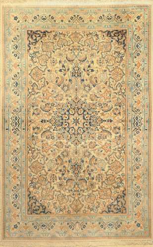 Nain fine(9 La), silk ground, Persia, aro