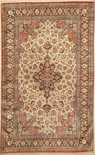 Qum silk fine, Persia, around 1960, pure