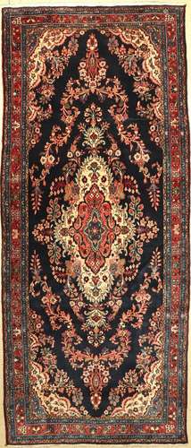 Saruk, Persia, approx. 50 years, wool on