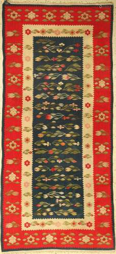 Bessarabian kilim, Balkan, around 1930, w