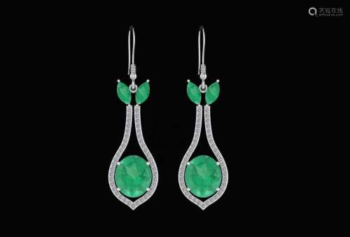 Certif ied 4.84 Ctw Emerald And Diamond SI2/ I1 14K White Go...