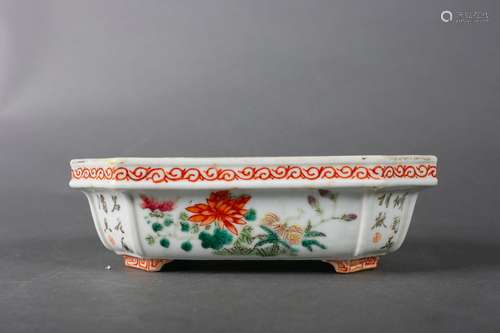 A porcelain basin