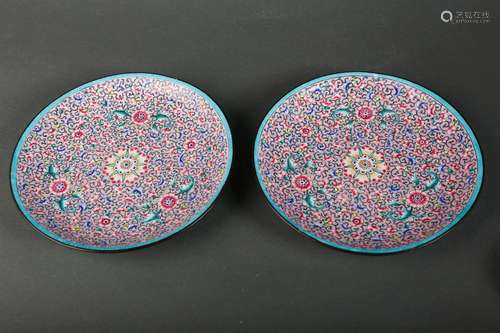 A set of enamel plates