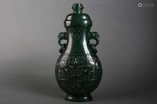 A Qing dynasty jasper vase