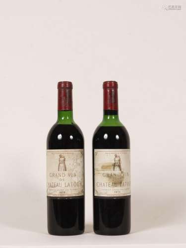 2 bouteilles Château Latour 1973- Niveau un haute épaule / m...