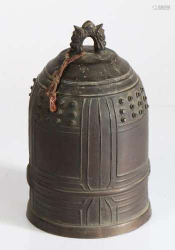 Chinese archaic bronze bell, in the Yong Zhong style, late W...
