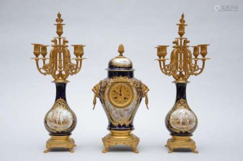 Quentin: three-piece clock set in Sèvres porcelain (h46-59cm...