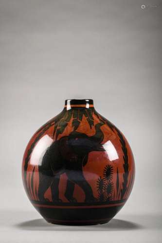 Art Deco vase Charles Catteau, 'elephants' D1463 (h2...