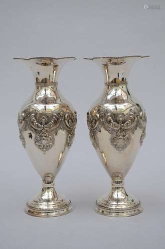 A pair of silver Louis-Philippe vases (925/1000) (h37cm)