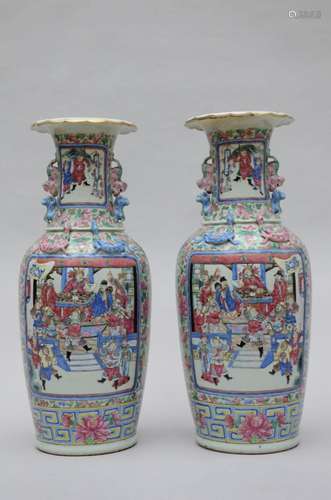 A pair of Chinese famille rose Canton vases 'warriors...