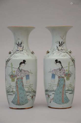 A pair of Chinese porcelain vases 'Ladies with flower ba...