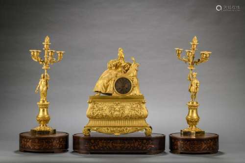 Gilt bronze Charles X clock set, on wooden pedestals (50x88x...