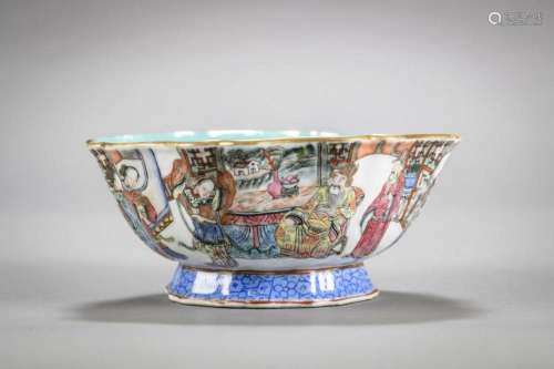 Octagonal bowl in Chinese porcelain 'court scenes', ...