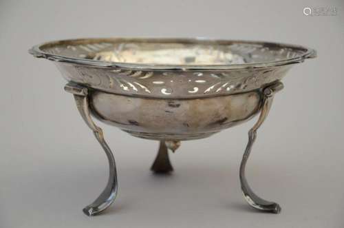 A silver warming dish, Lille 1790 (H10 dia18.5cm) (*)