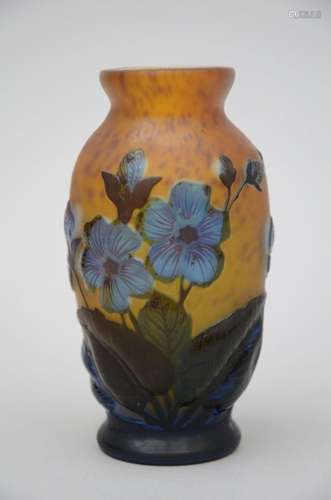 Daum à Nancy: pâte de verre vase 'flowers' (H14cm)