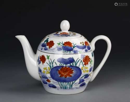 Chinese Sancai Teapot