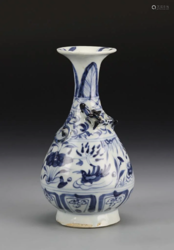 Chinese Blue and White Yuhuchunping Vase