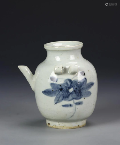 Chinese Blue and White Wine Pot