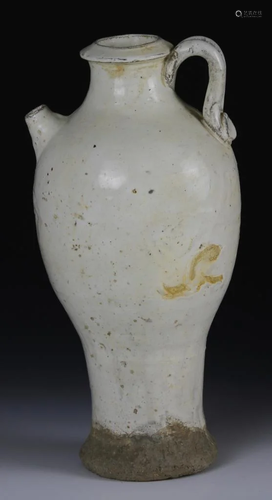 Chinese White Pottery Vessel, Duanzuihu