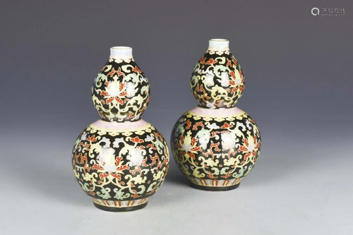 Chinese Famille Noir Gourd Vase