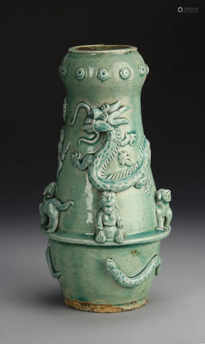 Chinese Antique Green-Glazed Ash Vase