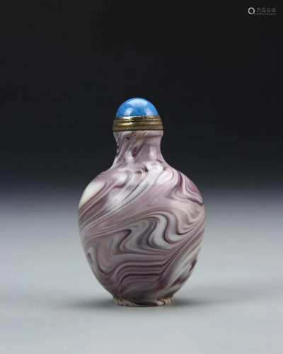 Chinese Agate Snuff Bottle