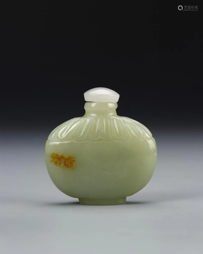 Chinese Jade Snuff Bottle