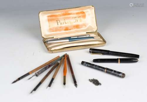 A Parker '51' pen set