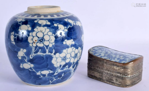 A 19TH CENTURY CHINESE BLUE AND WHITE PRUNUS GINGER JAR bear...