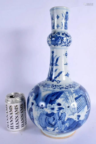 A LARGE 19TH CENTURY CHINESE BLUE AND WHITE PORCELAIN VASE T...