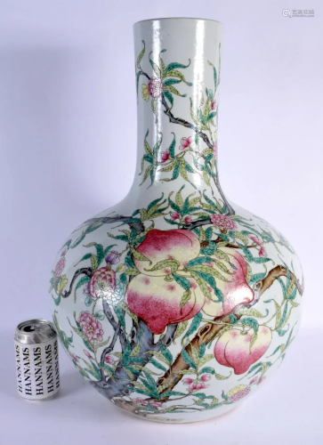 A VERY LARGE EARLY 20TH CENTURY CHINESE FAMILLE ROSE PORCELA...