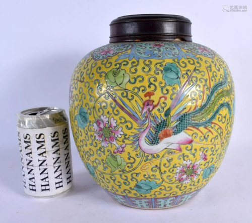 A LARGE 19TH CENTURY CHINESE FAMILLE ROSE YELLOW GROUND GING...